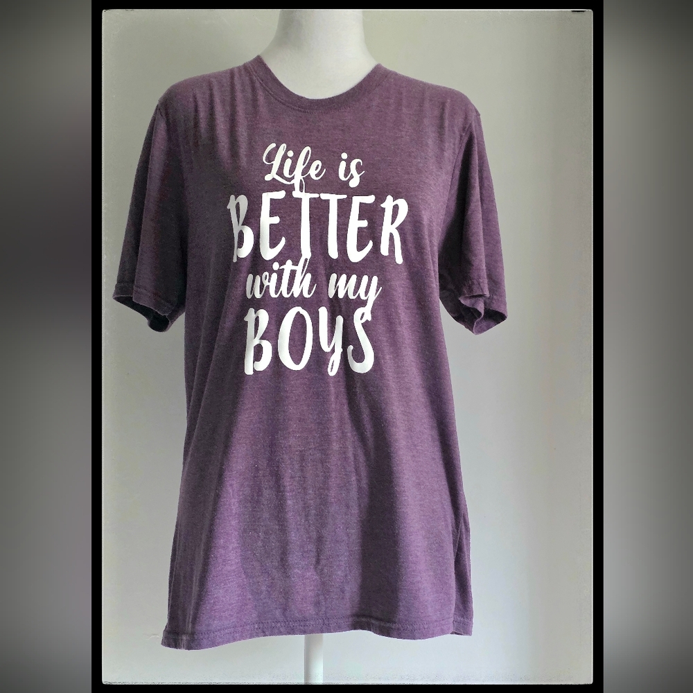 Gildan Ladies Scoop Neck T-Shirt Graphix Soft Tee Shirt Med. Purple